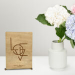 Ξύλινη Αναμνηστική Κάρτα "Love"