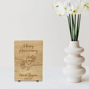 Ξύλινη Αναμνηστική Κάρτα "Hands" - Image 2