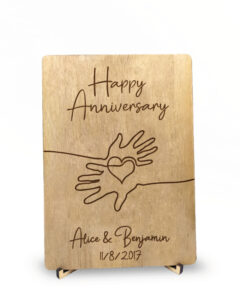 Ξύλινη Αναμνηστική Κάρτα "Hands" - Image 3