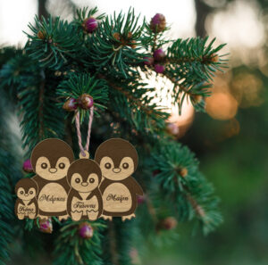 Ξύλινo Στολίδι -Οικογένεια Πιγκουίνων - Image 2