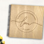 Ξύλινο βιβλίο ευχών - "Love"