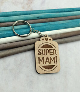 Ξύλινο Μπρελόκ - Super Mam