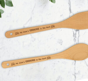 Σετ Κουτάλα & Σπάτουλα - My Mom's Cooking is the Best - Image 2