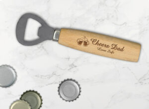 Ξύλινο Ανοιχτήρι-Cheers Dad "όνομα" (Δυνατότητα προσωποποίησης) - Image 2