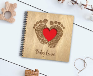 Ξύλινο Άλμπουμ Φωτογραφιών - Baby Love - Image 2