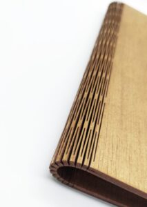 Ξύλινος Κατάλογος με ξύλινη ράχη με εσωτερικό κλασέρ - Image 3