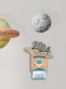 Ξύλινο Ημερολόγιο Αστροναύτης- από 2,10€ έως 2,90€ - Image 2