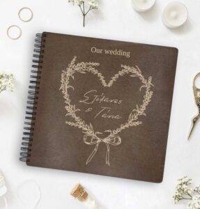 Ξύλινο Άλμπουμ Φωτογραφιών - Heart